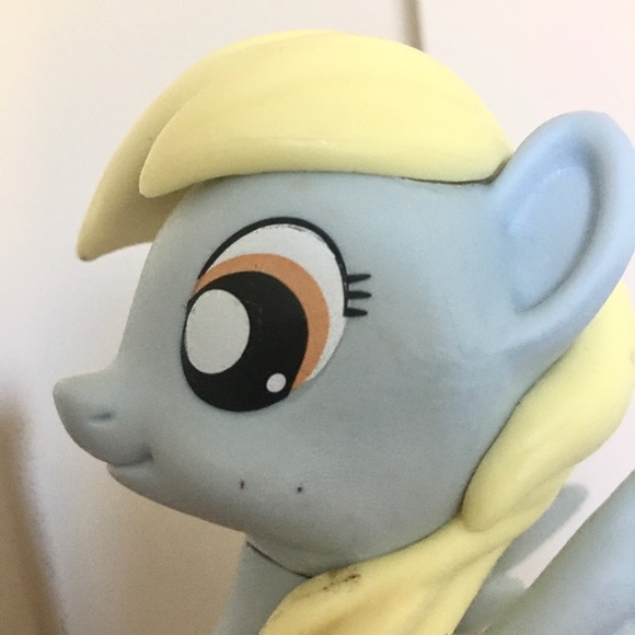 ♦️(SOLD)♦️ MLP Rainbow Dash & Derpy Figures - Picture 4 of 6